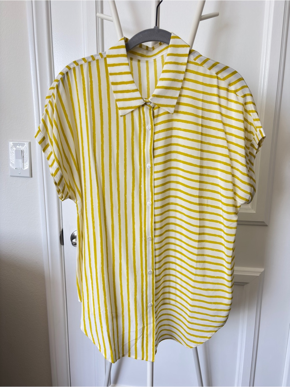 100% Silk Yellow Striped Blouse Small